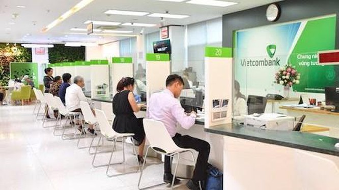 S&P Ratings cập nhật xếp hạng tín nhiệm của Vietcombank và Eximbank