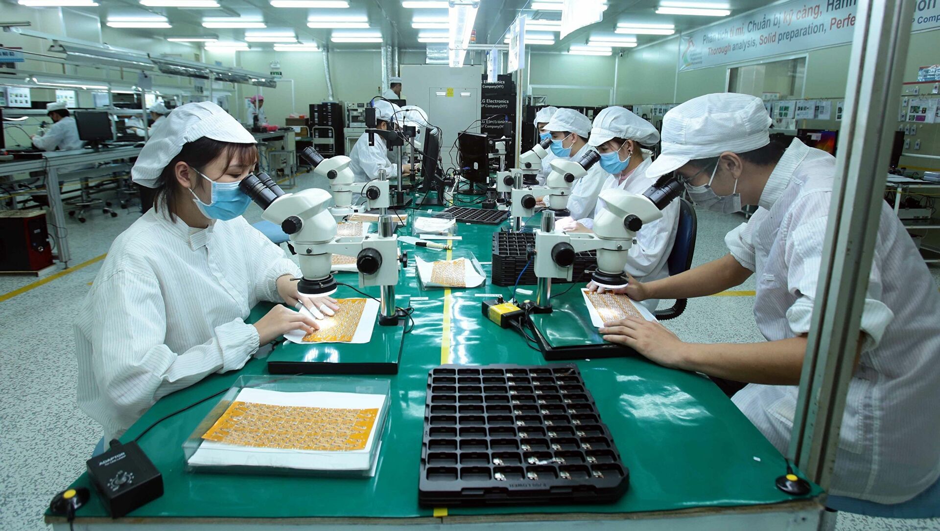 Top 10 mặt hàng Việt Nam xuất khẩu nhiều nhất tháng 5/2022
